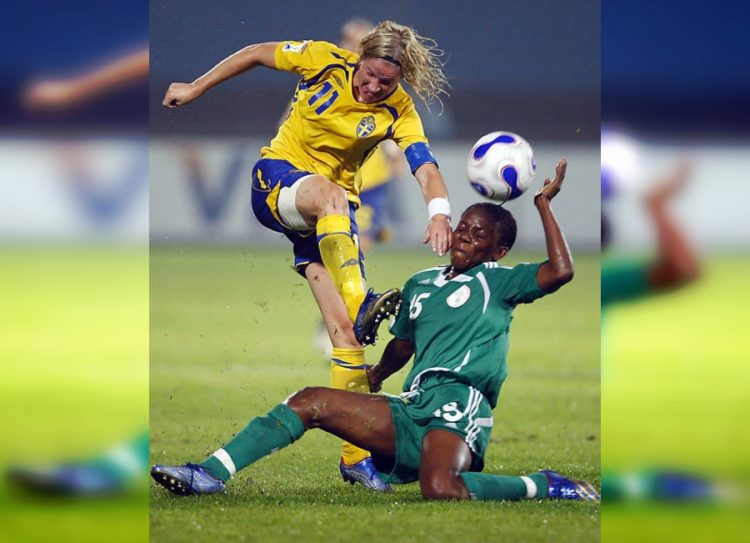 The Beauty of the Game: Stunning Shots of Women's Football