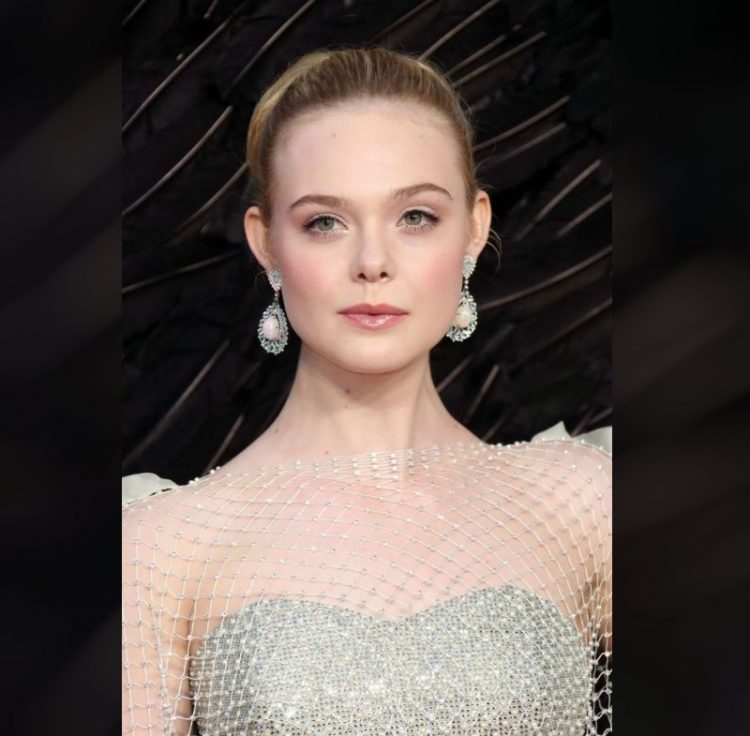 Эль Фаннинг_Elle Fanning_znamenitosti ukrasheniya