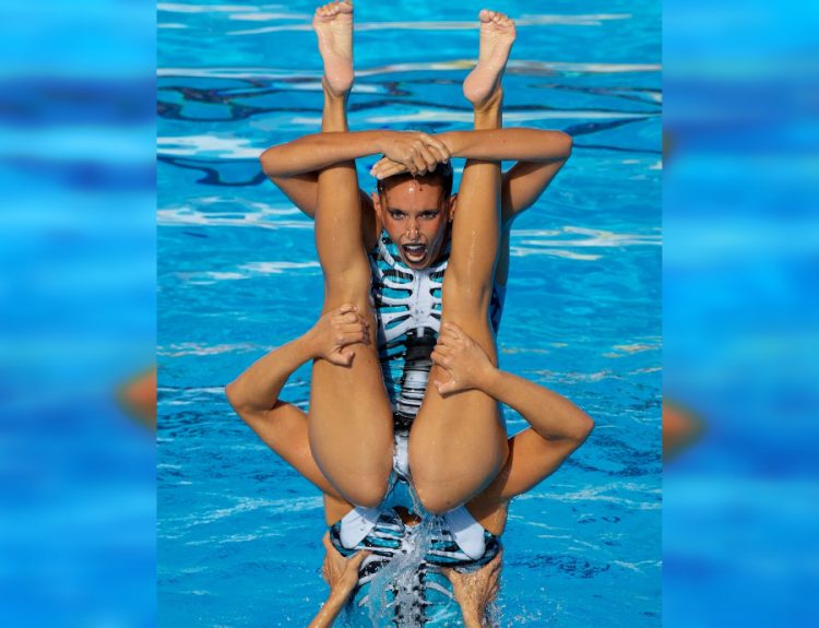 Sync or Swim: 25 Funny Photos About Synchronized Swimming