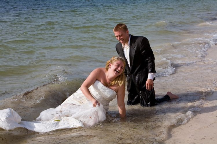 Incredibly Funny Wedding Photos