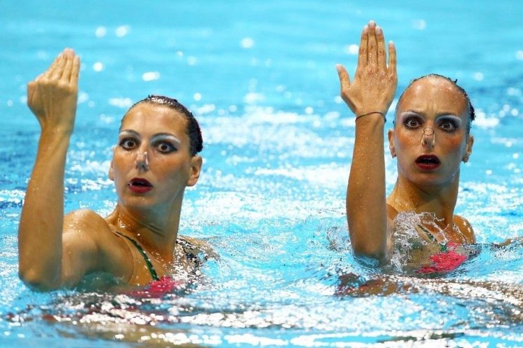 Sync or Swim: 25 Funny Photos About Synchronized Swimming