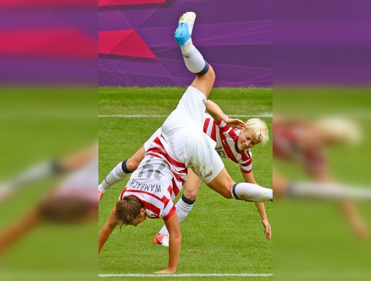 The Beauty of the Game: Stunning Shots of Women's Football