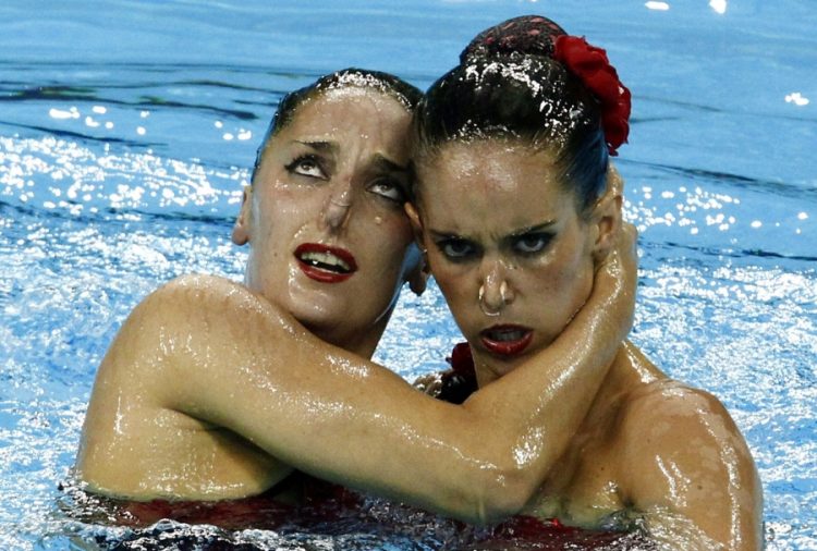 Sync or Swim: 25 Funny Photos About Synchronized Swimming