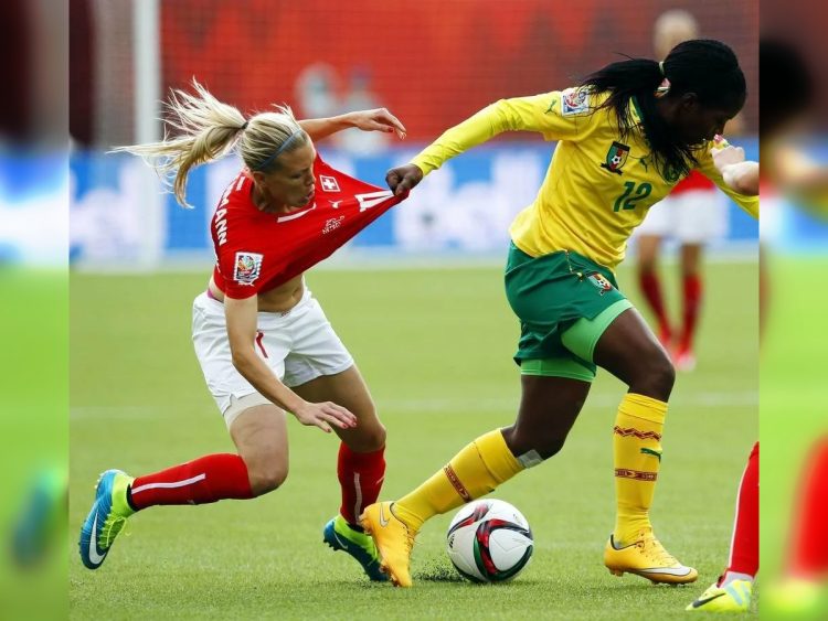 The Beauty of the Game: Stunning Shots of Women's Football