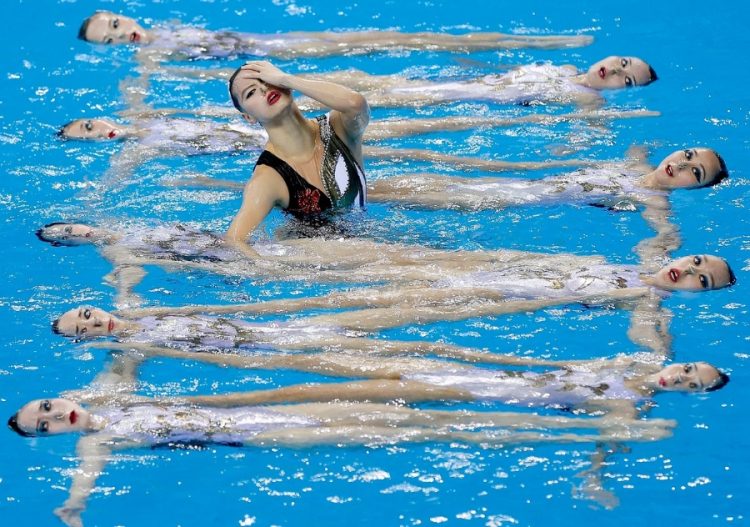 Sync or Swim: 25 Funny Photos About Synchronized Swimming