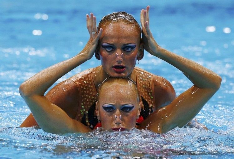 Sync or Swim: 25 Funny Photos About Synchronized Swimming