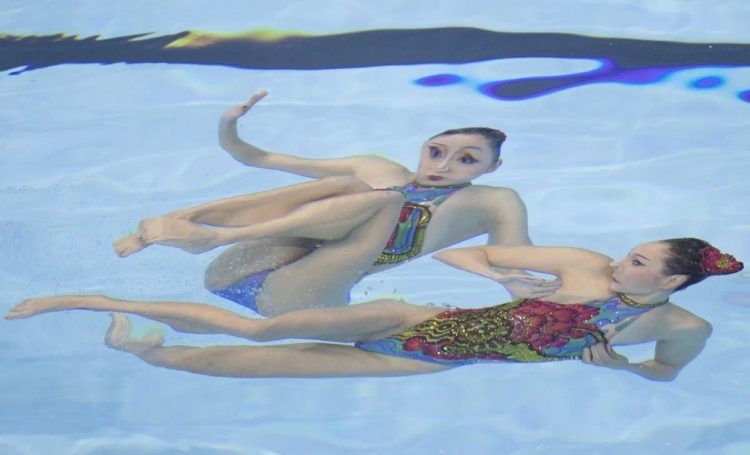 Sync or Swim: 25 Funny Photos About Synchronized Swimming