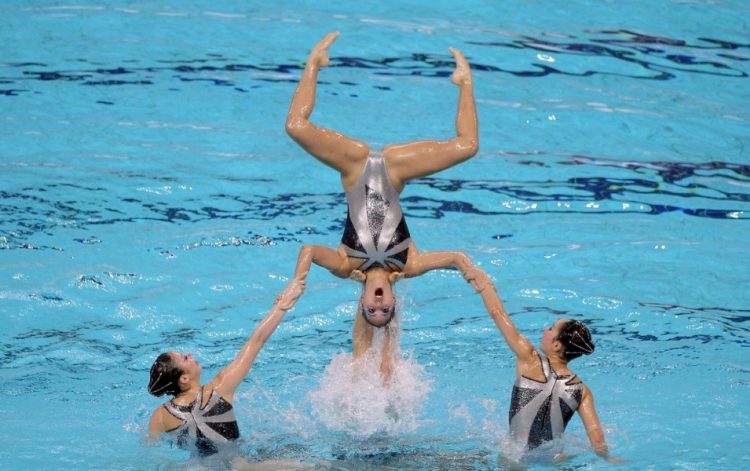 Sync or Swim: 25 Funny Photos About Synchronized Swimming