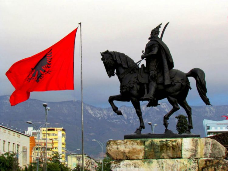 Разрыв шаблона: неожиданные факты об Албании