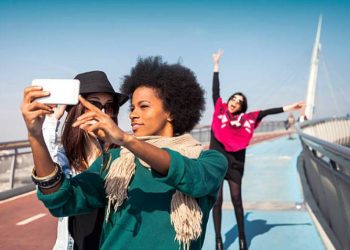 33 фотобомбы от мастеров испортить фотографию