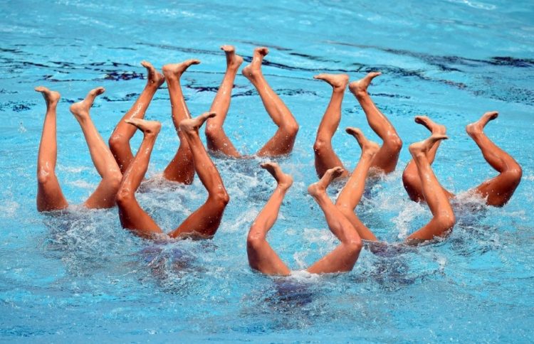 Sync or Swim: 25 Funny Photos About Synchronized Swimming