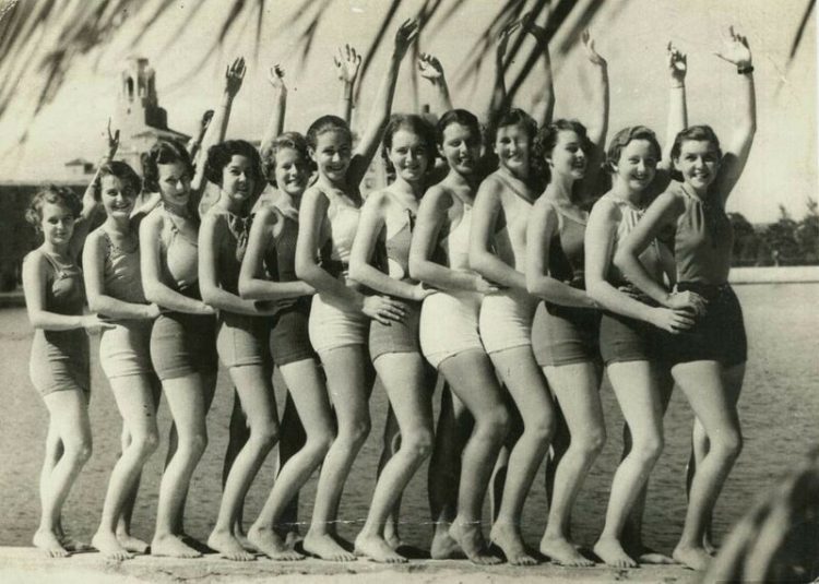 1920_evolyutsiya bikini