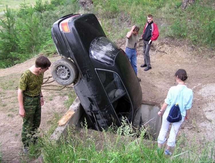 Когда за рулем дама и другие автоприколы: 100 фото