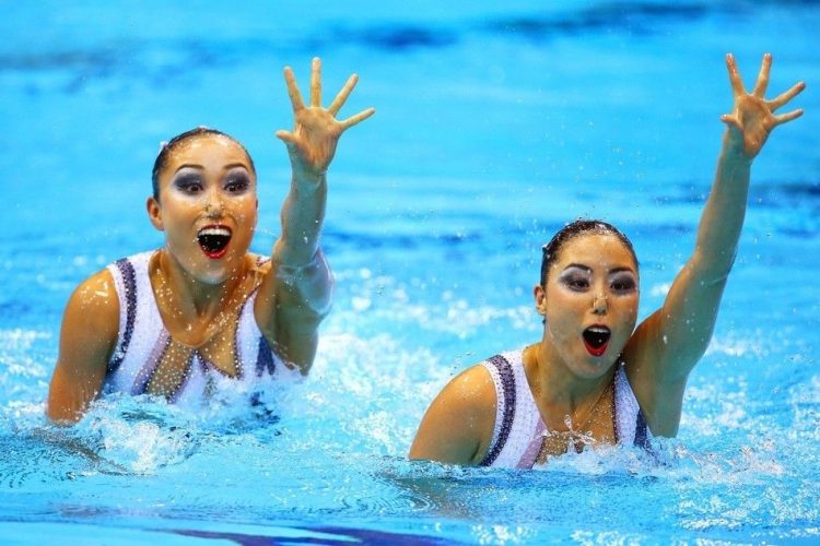 Sync or Swim: 25 Funny Photos About Synchronized Swimming