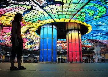 Самые невероятные станции метро в мире, 48 фото