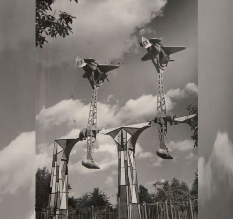 На каких аттракционах катались в СССР: 60 фото