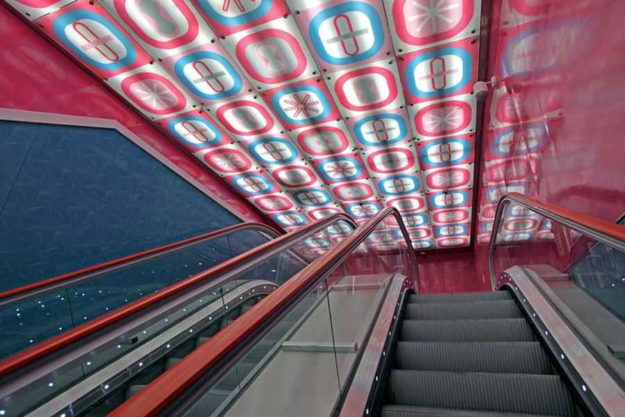 Самые невероятные станции метро в мире, 48 фото